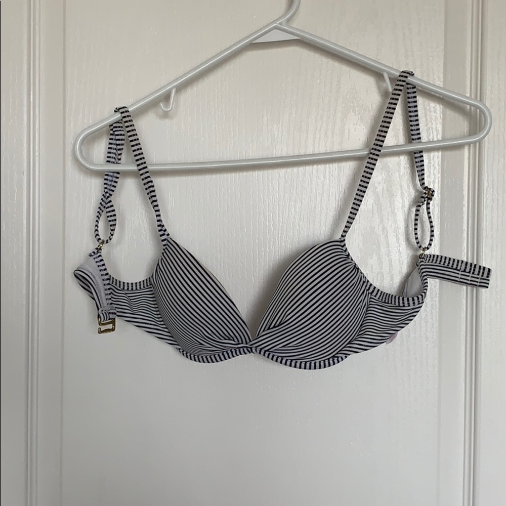 Bikini top